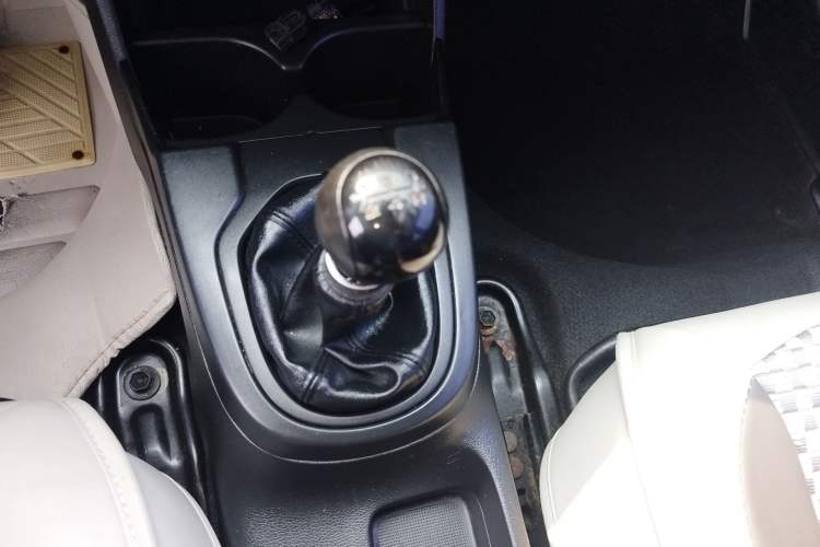 Used Honda Fit 2014 1.5L LX Manual Comfort Model
