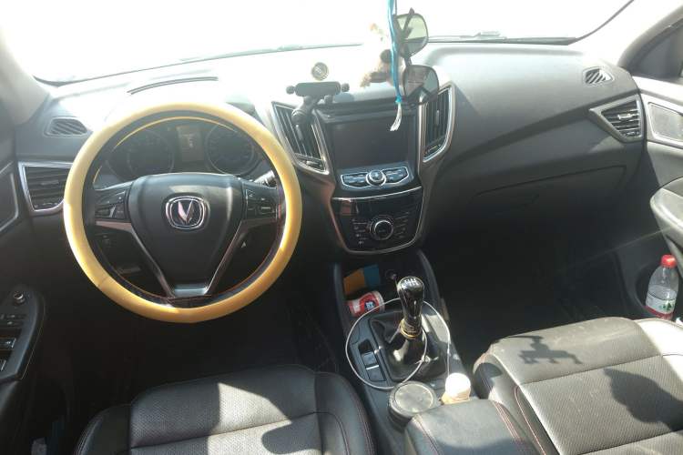 Used Changan CS75 2014 2.0L Manual Leading Version China IV Standard