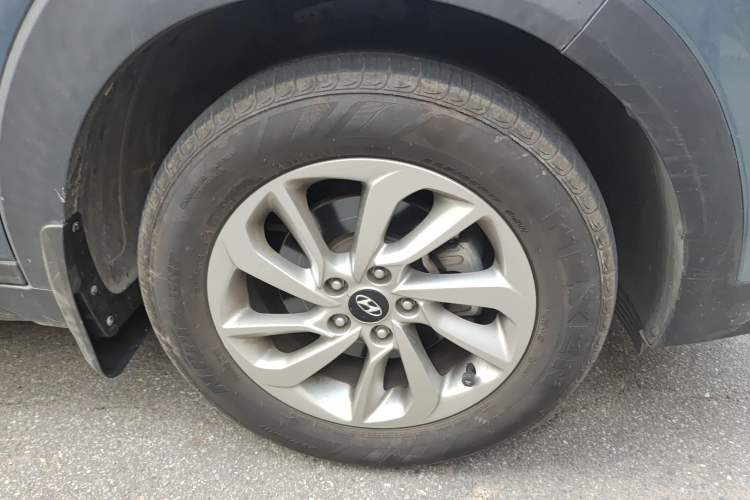 Used Hyundai Tucson 2015 1.6T Dual-Clutch Two-Wheel-Drive Smart Model