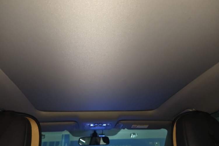 Used Toyota Highlander 2015 2.0T Four-Wheel Drive Luxury Edition 7-Seater Headliner