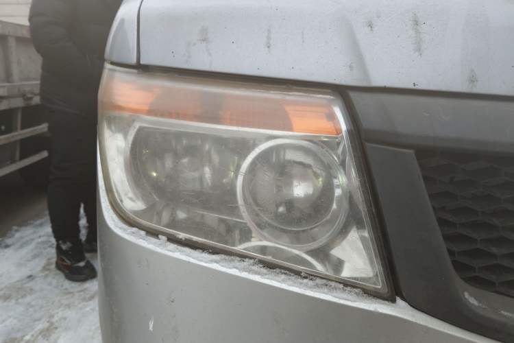 Used BAIC Weiwang 205 2013 1.0L Joy version Right Front Headlight