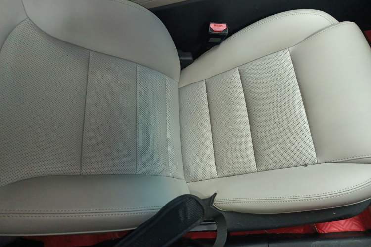 Used Geely Auto Binray 2018 14T Manual Binzhi Edition
