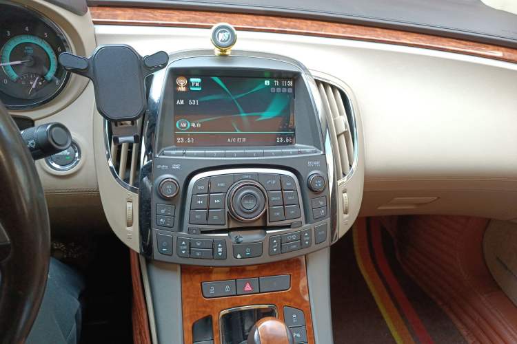 Used Buick LaCrosse 2012 2.4L SIDI Luxury Edition