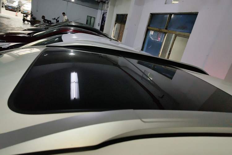 Used BYD Yuan New Energy 2019 EV360 Smart Connect Enjoyment Model