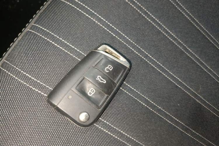 Used Volkswagen Tiguan L 2022 330TSI Automatic Two-Wheel Drive Comfort Edition
