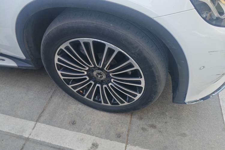 Used Mercedes-Benz GLC 2018 GLC 260 4MATIC Dynamic Edition