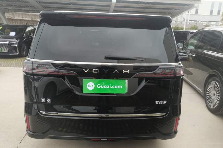 Used VOYAH Dream 2025 PHEV Four-Wheel-Drive Flagship Kunpeng Edition
