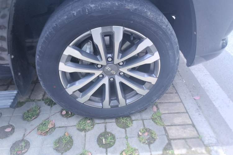 Used BAIC Off-Road BJ60 2022 2.0T Weekend Edition Five-Seater Right Front Wheel Hub