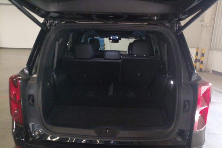 Used GAC Trumpchi GS8 2022 Flagship Series 2.0 TGDI Four-Wheel Drive Luxury Smart Connectivity Version (7 Seats)