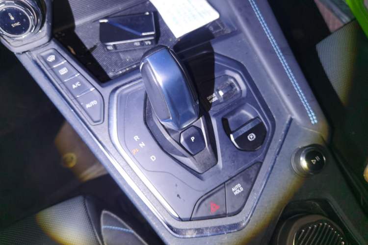 Used Lynk & Co 05 2022 2.0T Two-Wheel Drive Shine Halo
