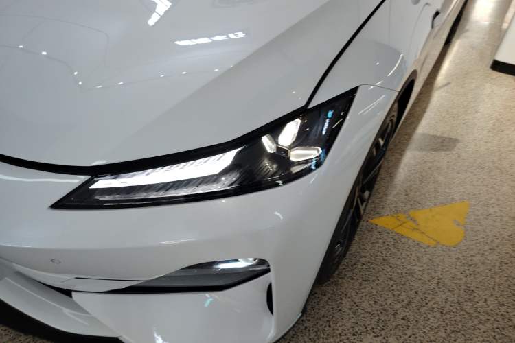 Used Deepal SL03 2025 Extended-Range Sporty Version
