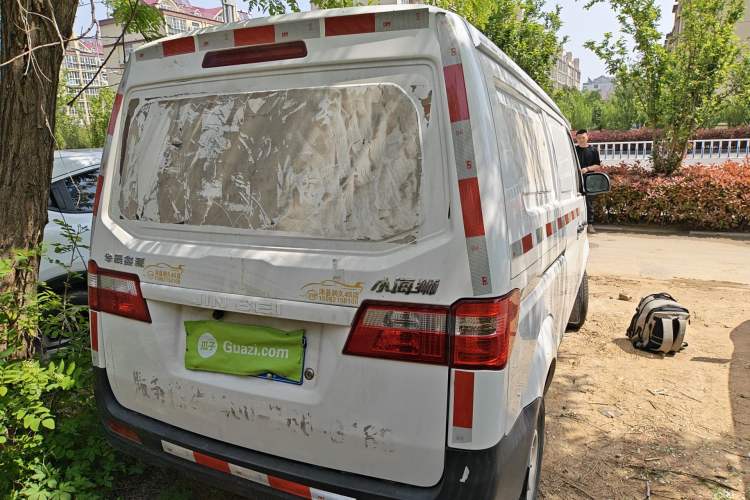 Used Jinbei Hiace X30 2023 1.5L Super-Enjoyment Van 2/5 Seats Non-Air-Conditioned Version SWC15M