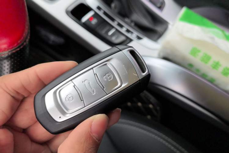 Used Geely Auto Emgrand X7 Sport 2016 1.8TD Automatic Smart Model Vehicle Key