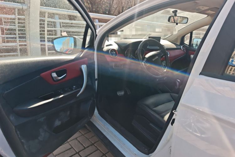 Used Haval H1 2016 Blue Label 1.5L AMT Luxury Model