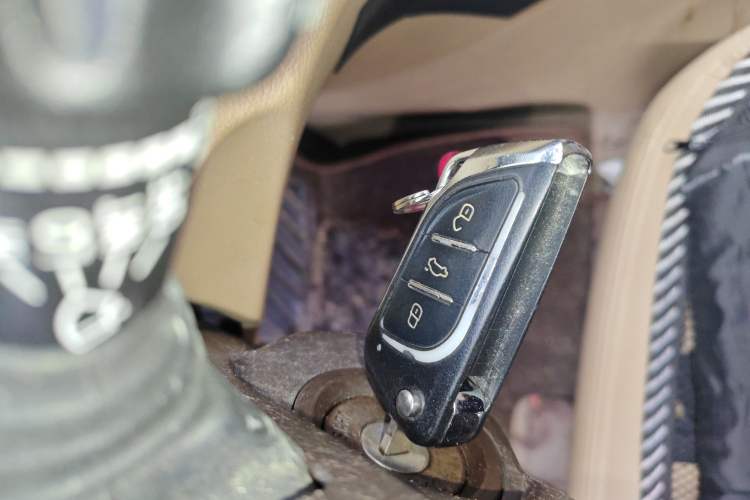 Used Baojun 730 2016 1.5L Manual Luxury Edition 7 Seats
