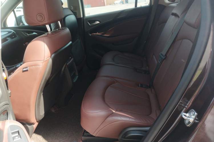 Used Buick Envision 2020 20T Two-Wheel Drive Luxury Model