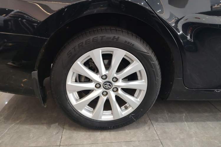 Used Toyota Camry 2019 2.0G Luxury Edition China VI Standard
