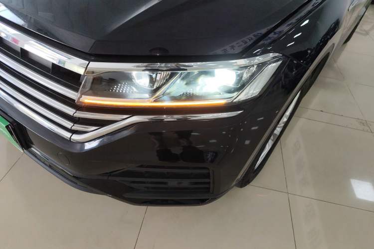 Used Volkswagen Touareg 2021 2.0 TSI Flagship Special Edition

