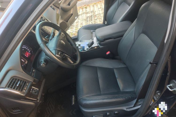 Used Toyota Crown 2018 2.0T Fashion Edition
