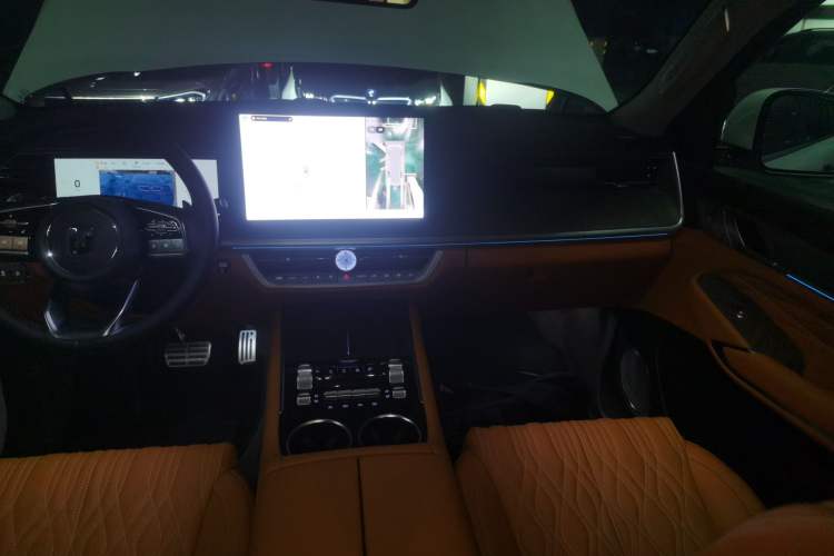 Used Tank 500 New Energy 2026 Model—Hi4-T Smart Enjoyment Version
