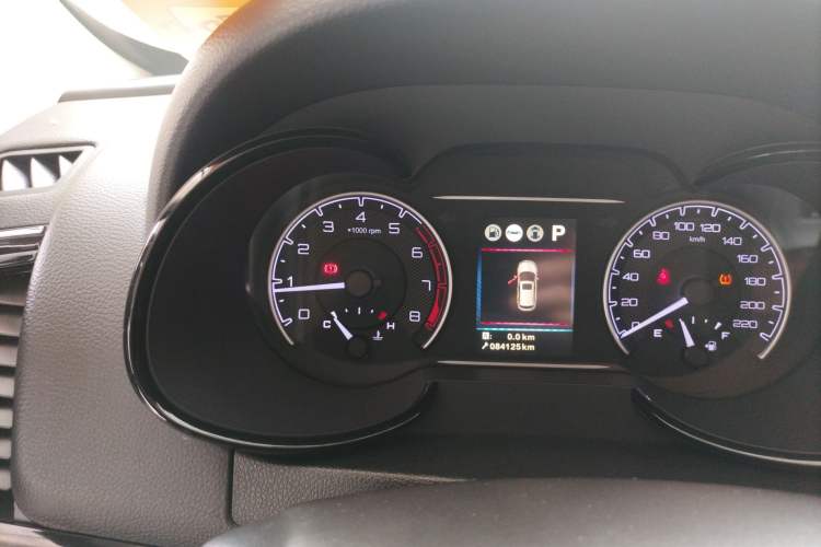 Used Dongfeng Aeolus AX7 2018 Classic 1.6T Automatic Luxury Model
