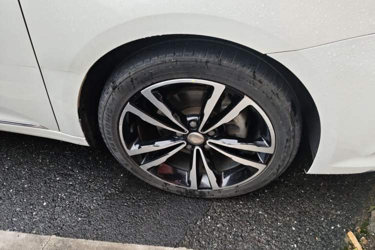 Used MG 6 2018 20T Automatic Trophy Premium Internet Edition China VI Standard