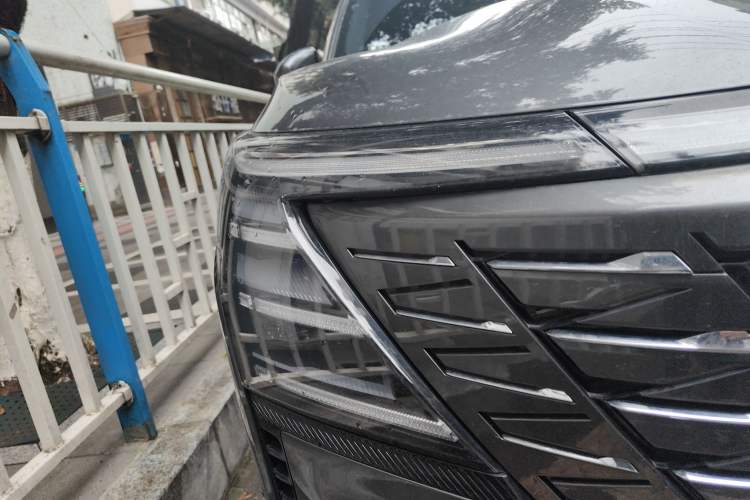 Used CHANGAN CS75 PLUS 2025 4th Generation UItra 2.0T New Blue Whale Smart Intelligent Powertrain Version
