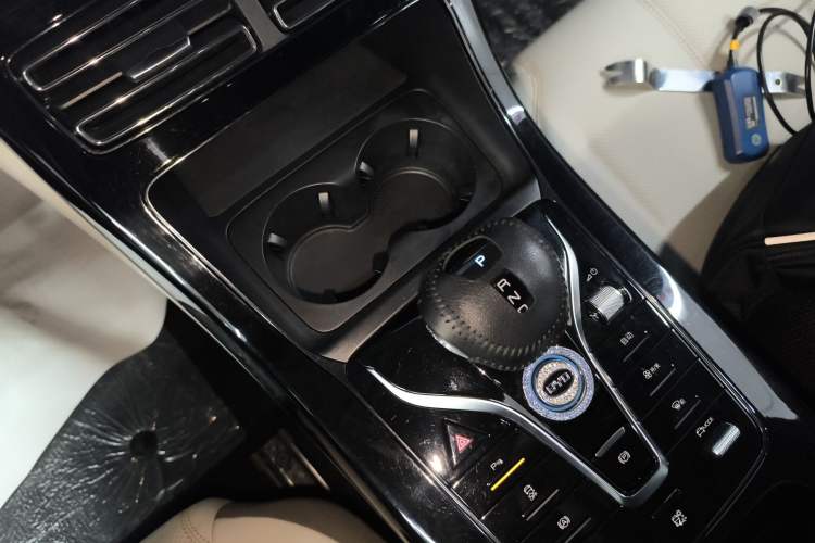 Used BYD Qin PLUS 2024 HONOR Edition DM-i 55KM Leading Model
