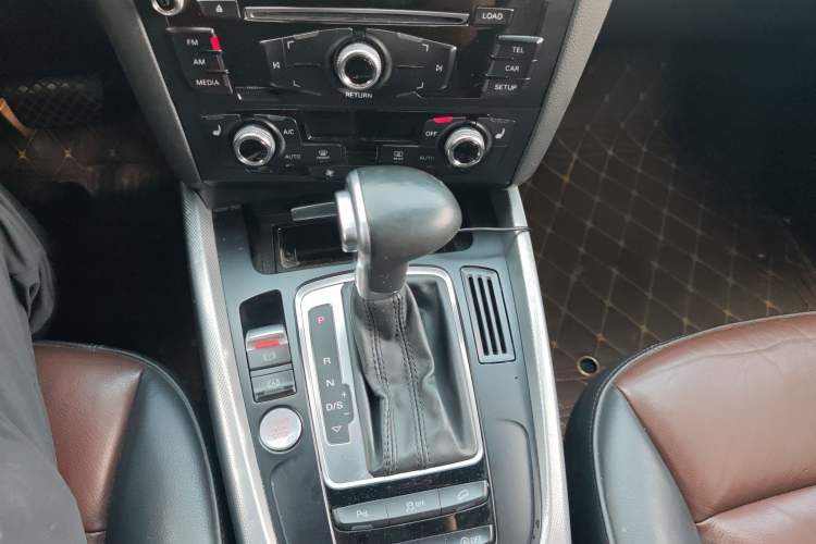 Used Audi Q5 2016 40 TFSI Comfort Model