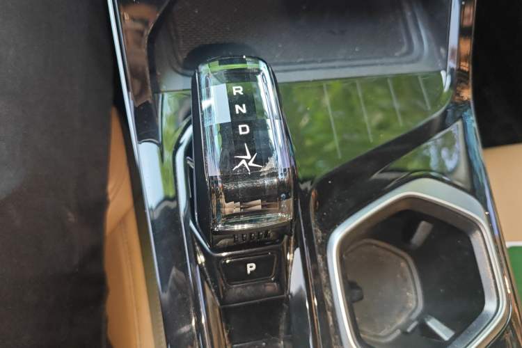 Used Geely Auto FX11 2023 1.5TD DCT Prestige Edition
