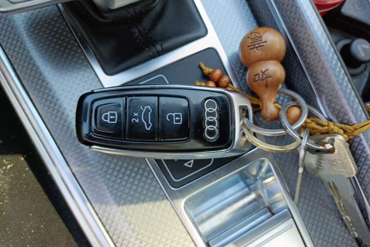 Used Audi A6L 2023 40 TFSI Luxury Dynamic Model Vehicle Key