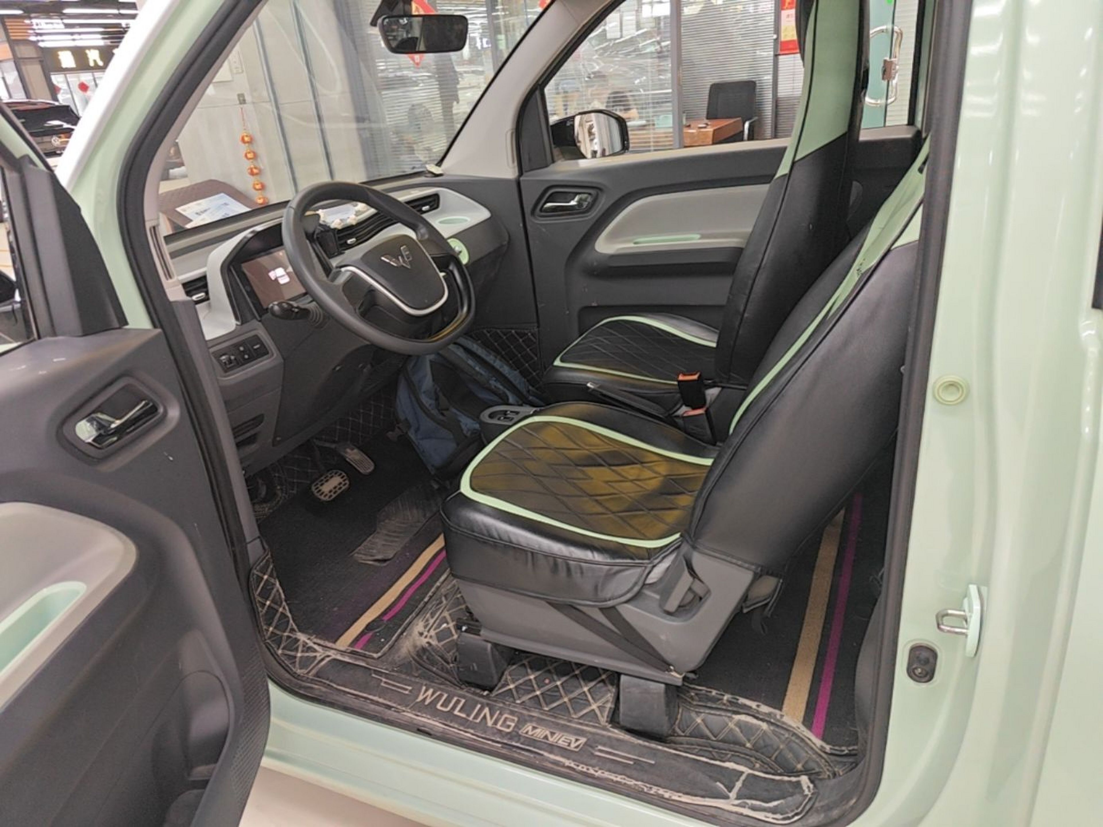 Interior delantero