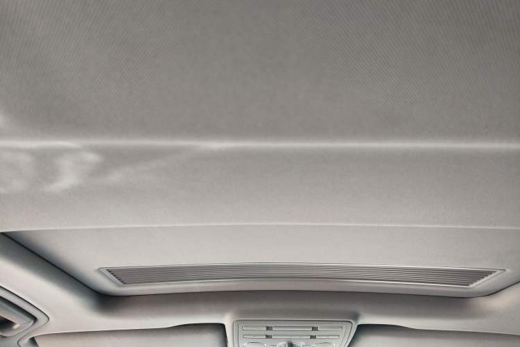 Used Volkswagen Phaeton 2014 3.0L Business Model
