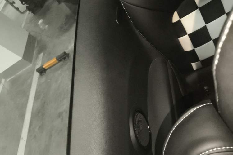 Used MINI MINI 2018 1.5T COOPER Classic Edition