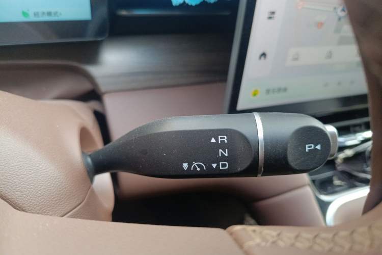Used Wuling Xingguang S 2024 510km Flagship Edition Gear Lever