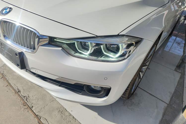 Used BMW 3 Series 2019 320Li Fashion Model
