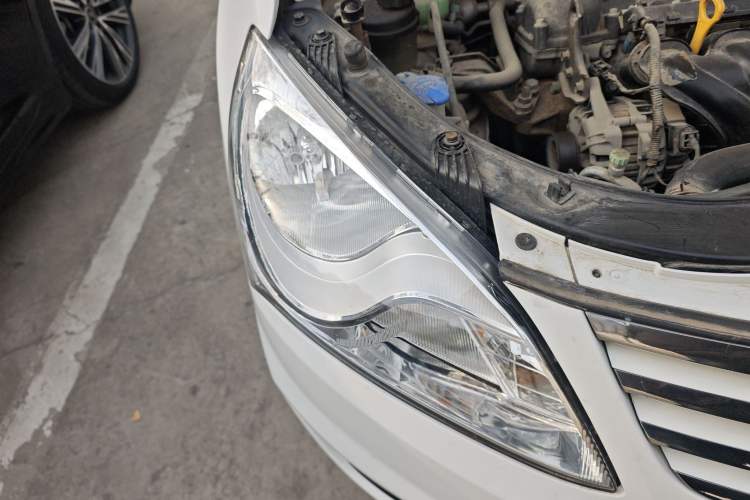 Used Hyundai Celesta 2011 1.6L Manual Luxury Model
