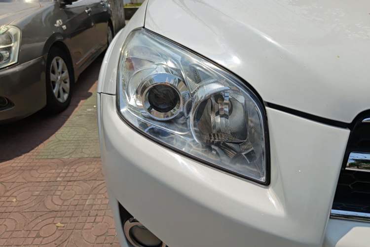 Used Toyota RAV4 2009 2.4L Automatic Luxury Edition
