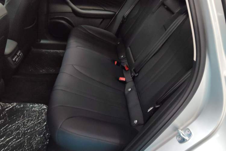 Used Roewe D7 2025 DMH 125km World Champion Excellence Edition