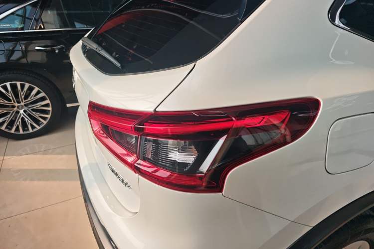 Used Nissan Qashqai 2023 Classic 2.0L CVT XV Comfort Edition
