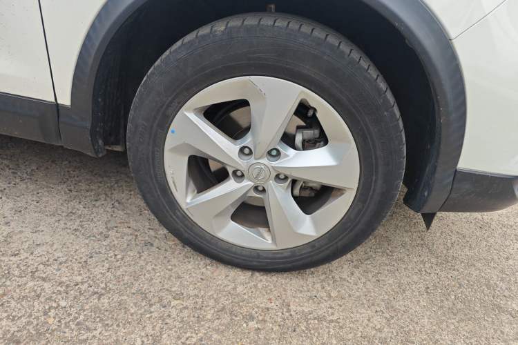 Used Nissan Qashqai 2019 2.0L CVT Smart Enjoyment Version Right Front Wheel Hub