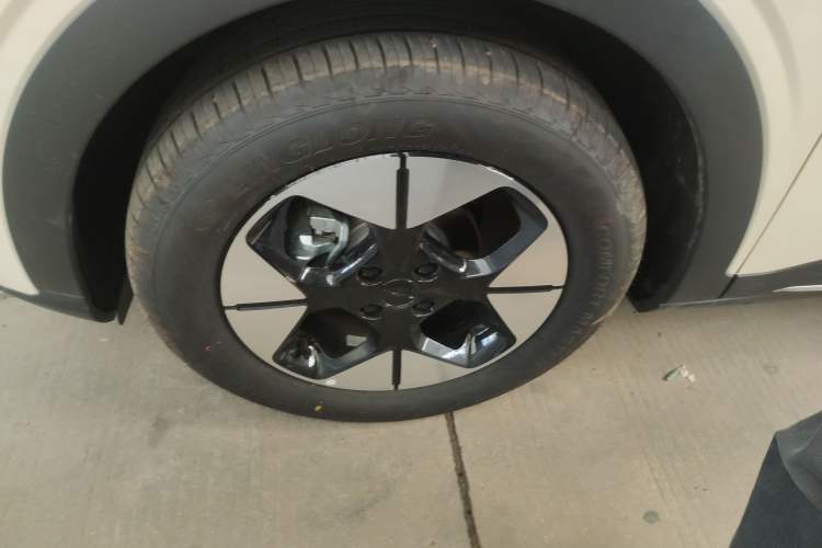 Used Geely Galaxy Geome 2025 UP 410km Exploration Edition