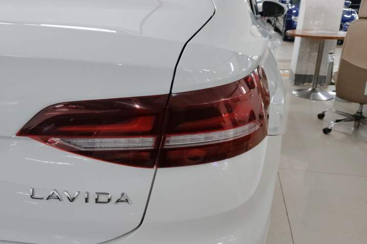 Used Volkswagen Lavida 2023 1.5L Automatic De Yi Edition
