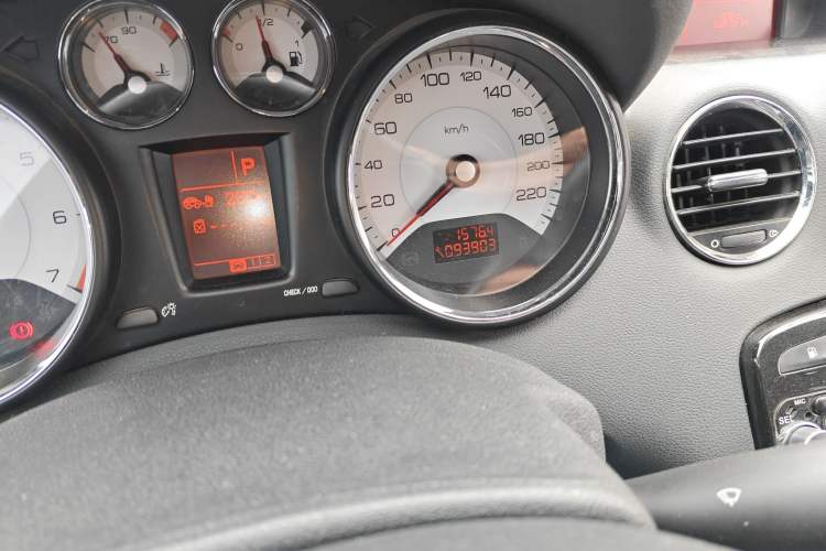 Used Peugeot 408 2013 2.0L Automatic Luxury Edition
