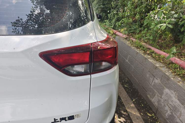 Used Chevrolet Trailblazer 2019 435T Redline CVT Two-Wheel-Drive Sharp Edition China VI Standard Right Rear Taillight