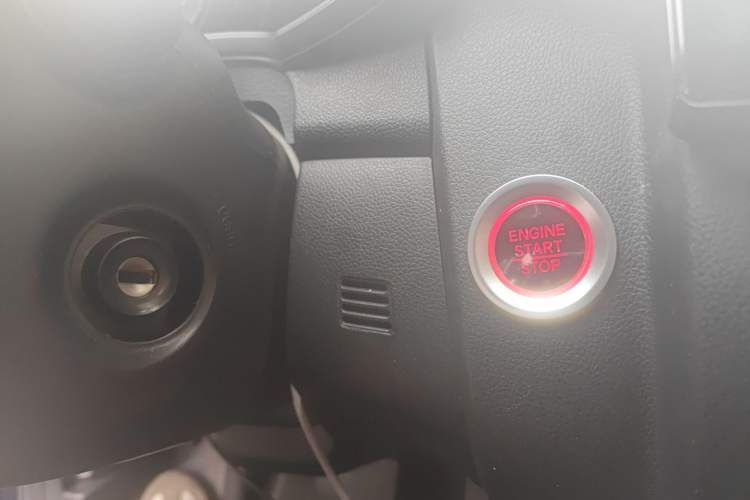 Used Honda Fit 2018 1.5L CVT Comfort Sunroof Version