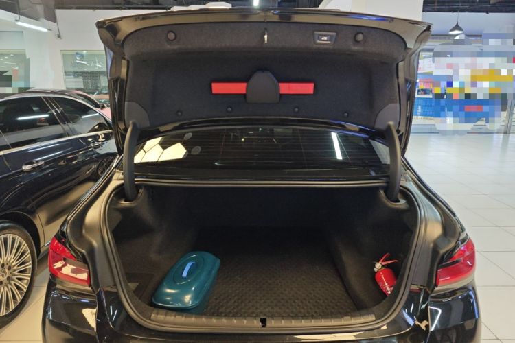 Used BMW 5 Series 2021 Facelifted 530Li Leading Edition M Sport Package