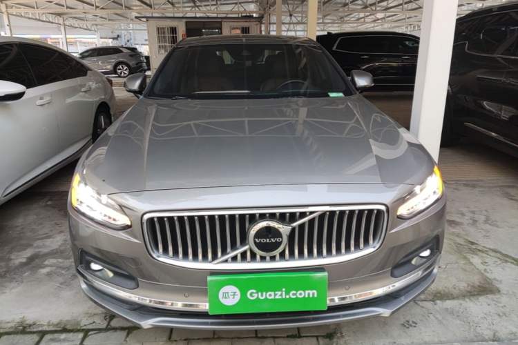 Used Volvo S90 2021 B5 Zhiyuan Luxury Edition