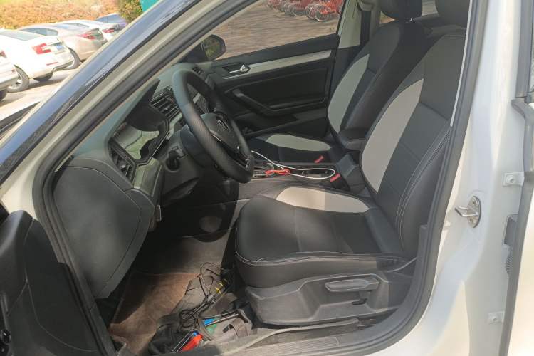 Used Volkswagen Lamando 2019 230TSI DSG Fashion Edition China V Standard
