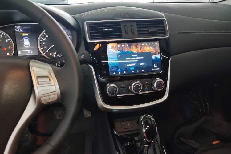 Used Nissan Tiida 2024 1.6L CVT Smart Drive Edition
